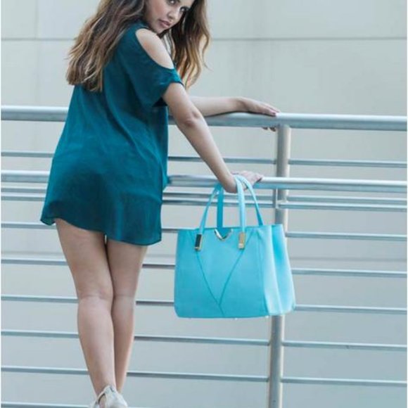 Tatou Light Blue Italian Leather Handmade Bag - Picture 5 of 7